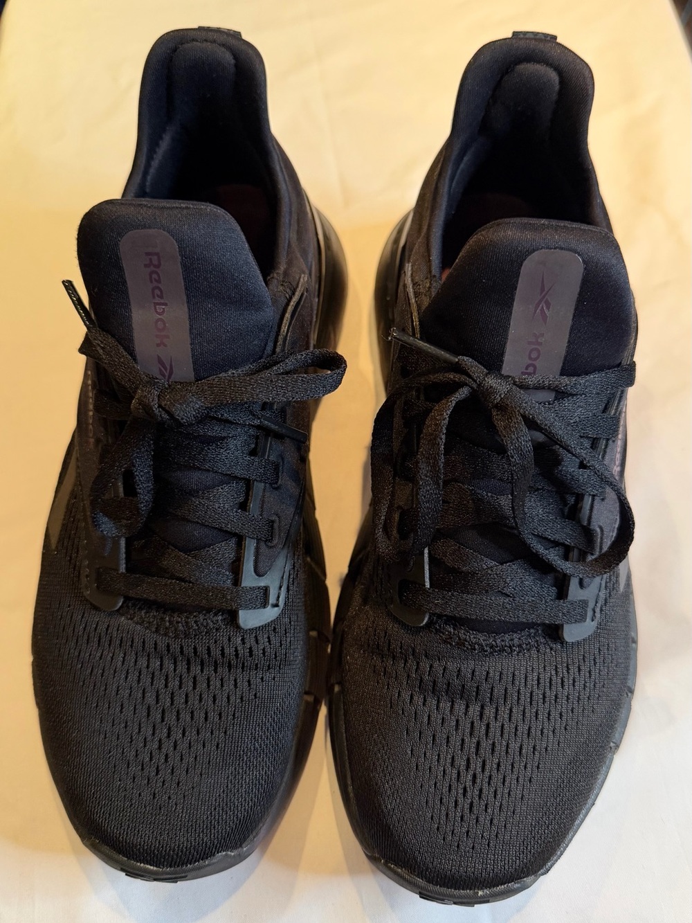 Reebok Women’s Black Athletic Lace-Up Running Sneakers